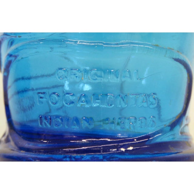 Wheaton Nj Pocahontas Indian Herbs 2pc Pair Blue Glass Salt Pepper Shakers 4926b For Sale - Image 15 of 16