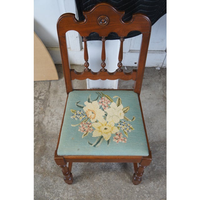 1910s Antique Early 20th Century Michigan Chair Company Walnut Side Chair Embroidered Seat For Sale - Image 5 of 12