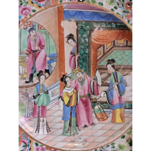 Antique Chinese export Rose Mandarin porcelain, featuring a finely hand-painted interior court scene with 6 characters,...