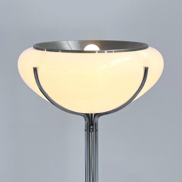 Gray Quadrifoglio Floor Lamp from Guzzini, 1970s For Sale - Image 8 of 11