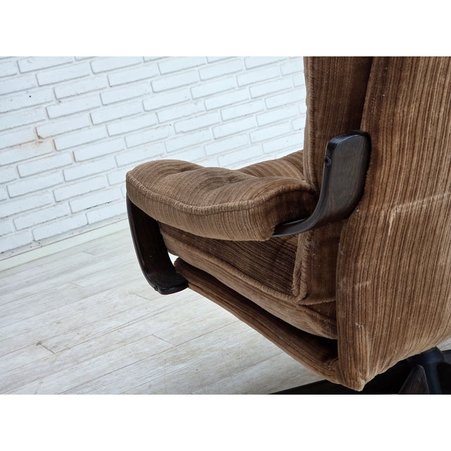 Danish Swivel Armchair in Brown Corduroy, 1970s For Sale - Image 13 of 18