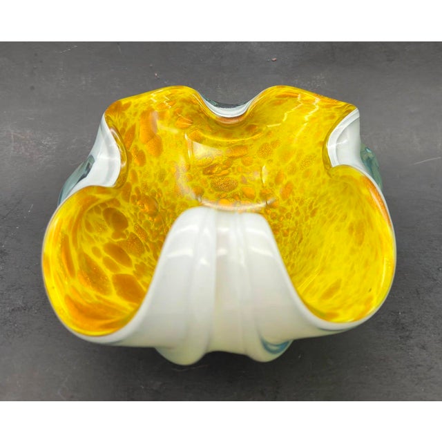 Murano Mid 20th Century Murano Glass Decorative Bowl For Sale - Image 4 of 11