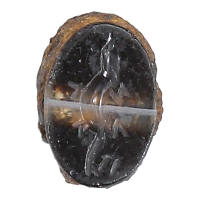 Original Antique (3rd Century Ad) Roman Carved Agate Intaglio For Sale