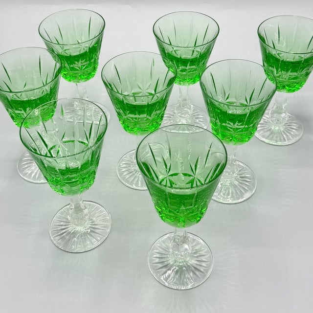 Vintage Emerald Green Cut Crystal Wine Glasses from Cristalería San Carlos, Argentina, 1950s, Set of 8 For Sale - Image 11 of 18