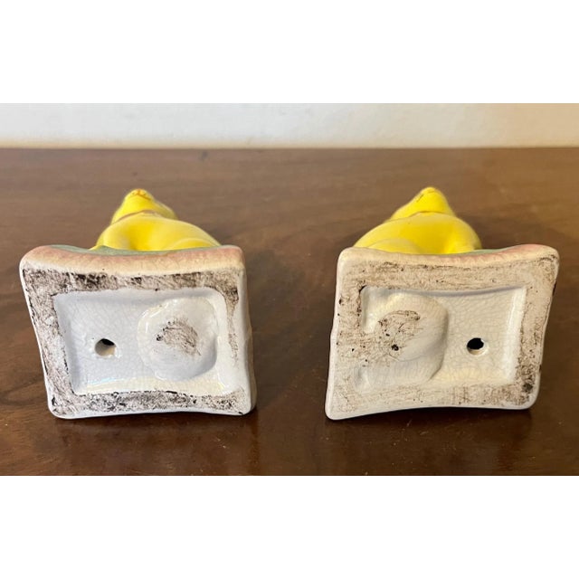 Antique 19th Century English Staffordshire Canary Yellow Cats - a Pair For Sale - Image 9 of 12