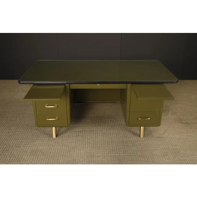 Mid-Century Modern Steel Tanker Desk in Olive Green W Glass Top and Brass, 1960s For Sale In Los Angeles - Image 6 of 18