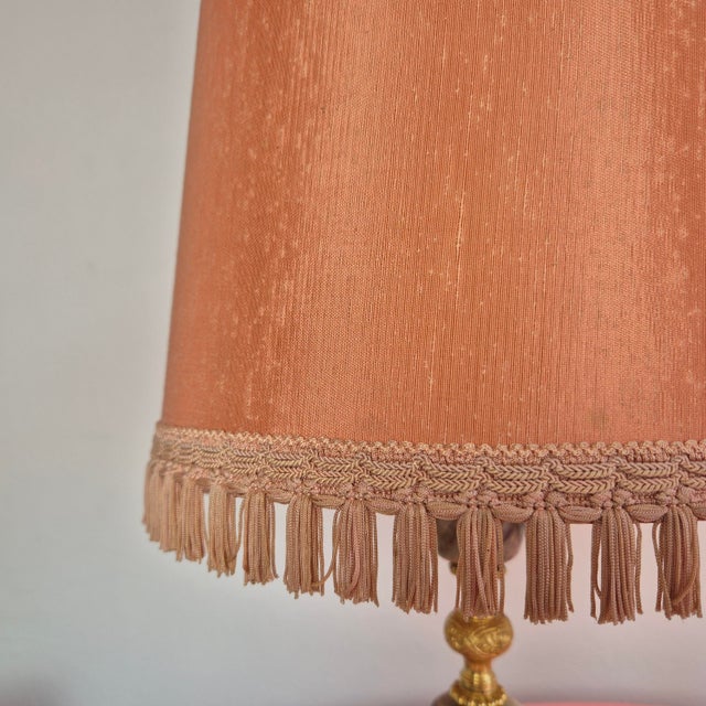 Beige Vintage Table Lamp in Onyx and Brass, 1950s For Sale - Image 8 of 11