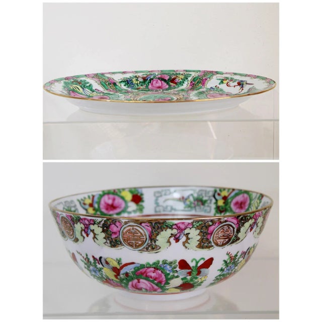 Mario Buatta Vintage Large Chinese Famille Rose Medallions Set Salad Bowl, Oval Platter, Tea Cups & Saucers, Mini Sake/Rice Bowls Set - 19 Pieces For Sale - Image 4 of 13