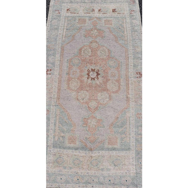 Vintage Turkish Oushak Rug in All-Over Sub-Geometric Medallion Design 1'10 X 3'6 For Sale - Image 4 of 8