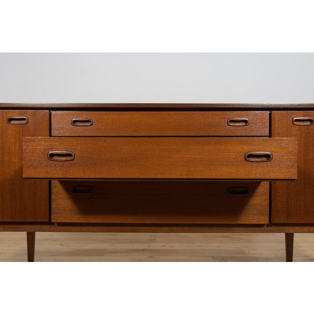 Mid-Century Modern Teak Dresser from Nathan Furniture, 1960s For Sale - Image 9 of 18
