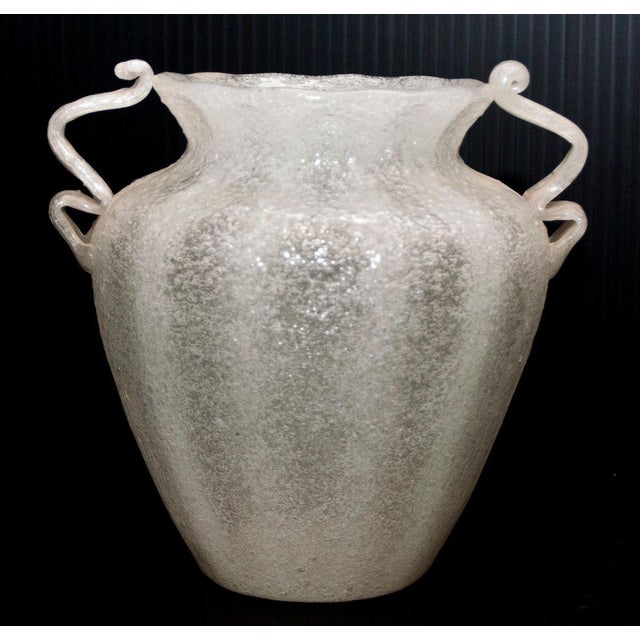 Vintage Murano Vase in White Pulegoso Glass by Napoleone Martinuzzi, 1930s For Sale - Image 3 of 7