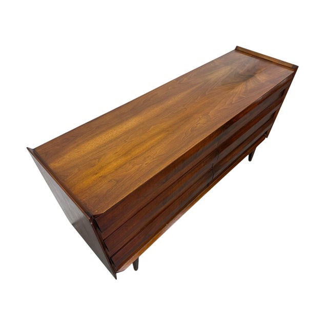 Lane Furniture Mid-Century Modern Lane 1st Edition Walnut Dresser For Sale - Image 4 of 8