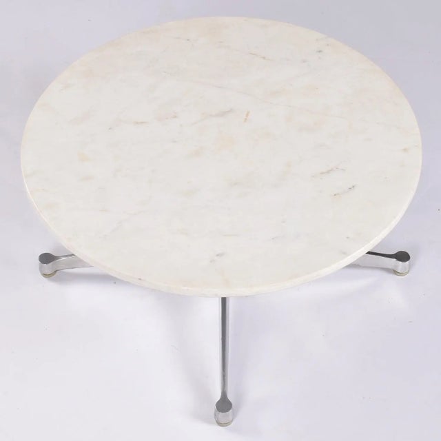 Mid-Century Modern Eames for Herman Miller Round White Marble Coffee Table on Aluminum Base For Sale - Image 3 of 10