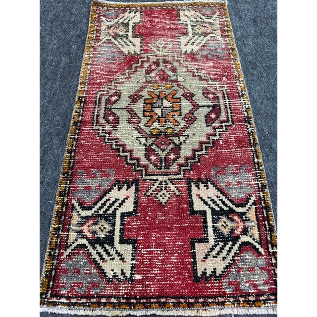 Contemporary Turkish Yastik Rug 1'7" x 3' For Sale - Image 3 of 5