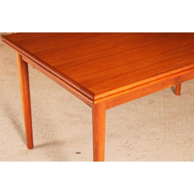 Large Mid-Century Danish Extendable Teak Dining Table from AM Mobler, 1960s For Sale - Image 4 of 11