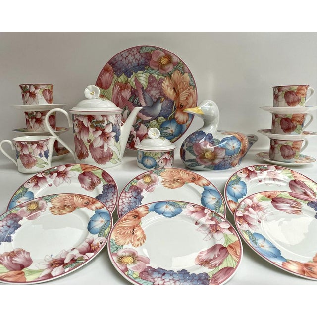 Rare Vintage Gallo Design Villeroy & Boch 23-Piece Tea Set, West Germany, 1970s Elevate your tea time with this amazing...