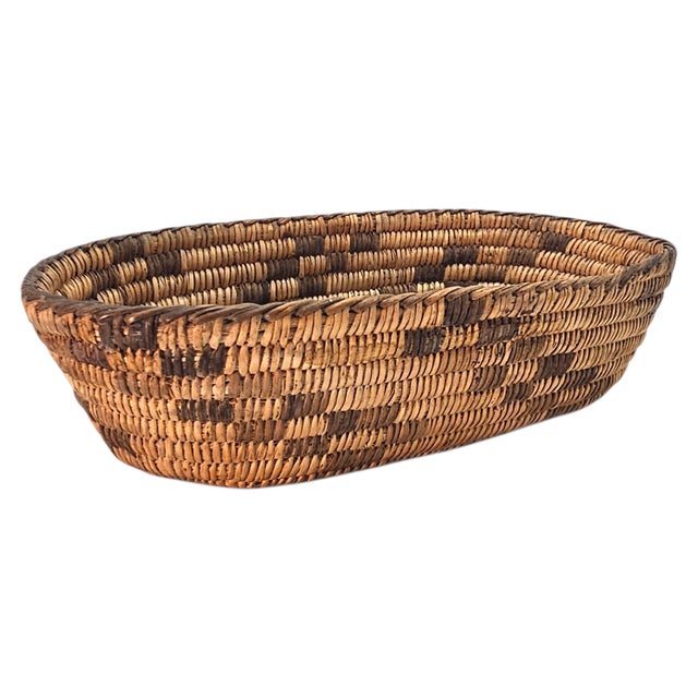 Textile Tohono O’odham Papago Oval Coiled Basket Tray With Coyote Track Motif 8" For Sale - Image 7 of 10