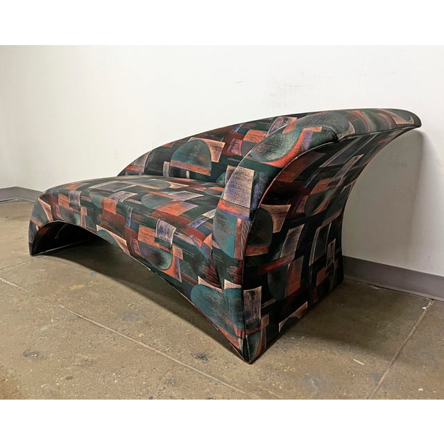 Directional C. 1990s Vladimir Kagan for Directional "Marilyn" Chaise Lounge For Sale - Image 4 of 6