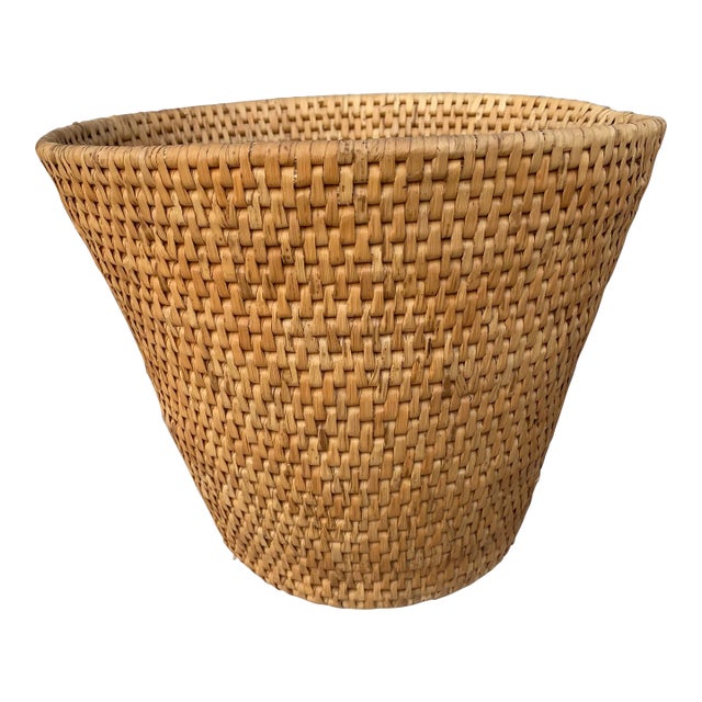 Woven Seagrass Wastebasket or Plant Holder For Sale