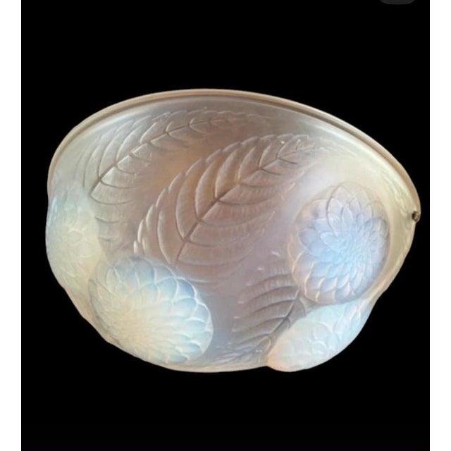 Vintage Art Deco Opalescent Glass Wall Light by René Lalique, 1921, Set of 2 For Sale - Image 4 of 5