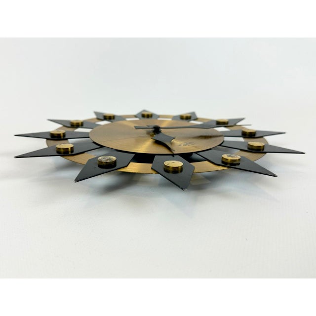 1970s German Brass Sunburst Wall Clock from UPG Halle, 1970s For Sale - Image 5 of 7
