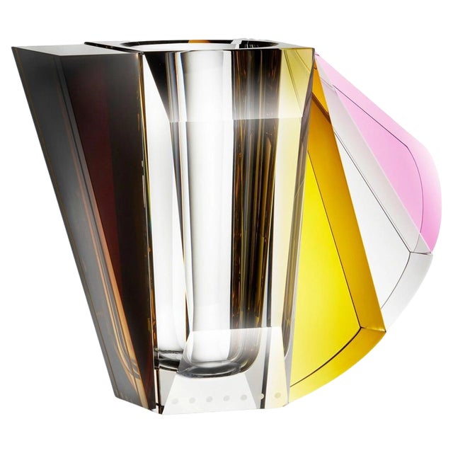 Crystal Vase GRAND MAN Model For Sale