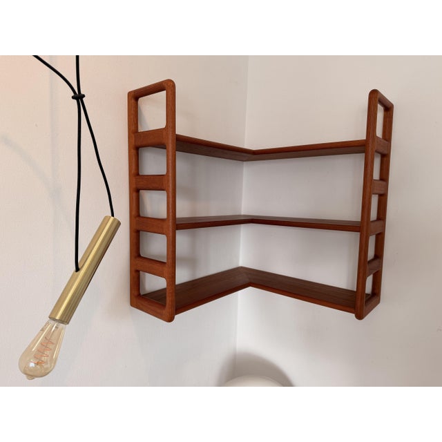 Modern Danish Teak Corner Shelf from Dyrlund, 1960s For Sale - Image 3 of 13