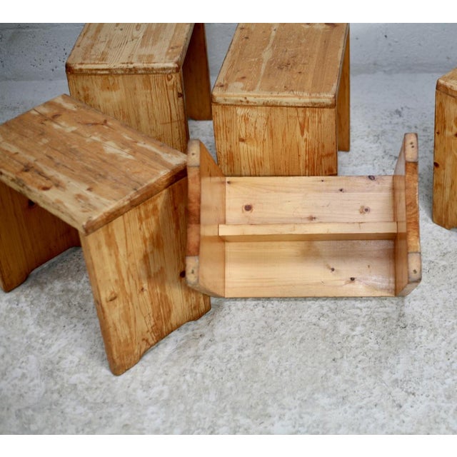 Pine Stools by Charlotte Perriand for Les Arcs, France, 1960, Set of 5 For Sale - Image 3 of 18