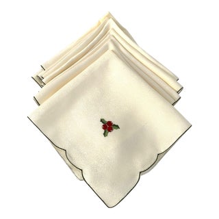 Vintage Embroidered Holly Berry Napkins, Set of 12 For Sale