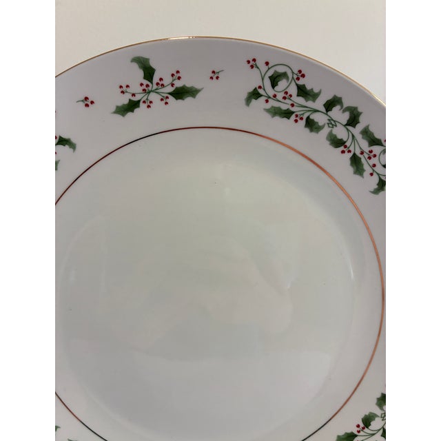 Vintage Holly Berry Christmas Porcelain Dinner Plates, Set of 24 For Sale In Oklahoma City - Image 6 of 12