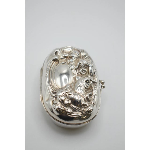 Late 19th Century Art Nouveau Silver Box For Sale In Wichita - Image 6 of 12