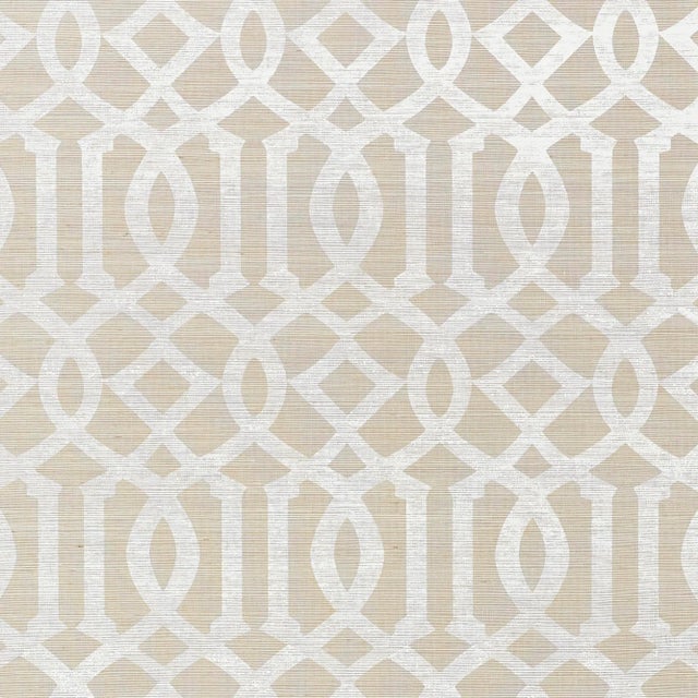 An iconic Schumacher design, Imperial Trellis epitomizes Hollywood Regency glamour. Horizontal Repeat 6.75" Vertical...