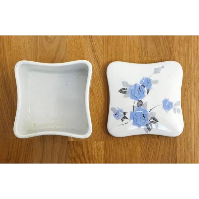 Small Art Deco Box with Floral Decor by K & G Lunéville, 1920s For Sale - Image 6 of 10