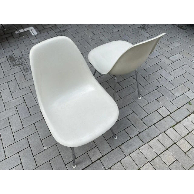 Vintage Chairs by Charles & Ray Eames for Herman Miller, 1960s, Set of 2 For Sale - Image 9 of 18