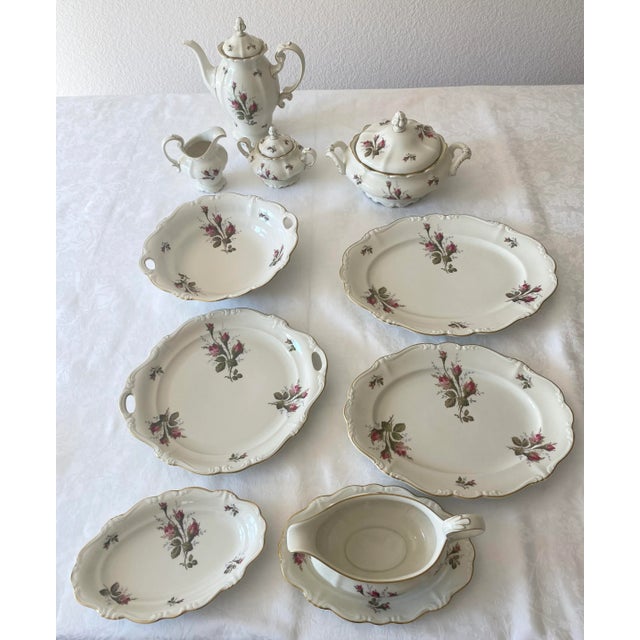 Rosenthal Mid 20th Century Rosenthal China Exquisite Moss Rose Pompadour Dinnerware Set- 96 Pieces Mint Condition For Sale - Image 4 of 12