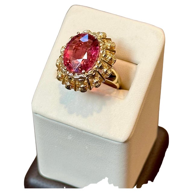 6 Carat Oval Cut Natural Pink Tourmaline 14 Karat Yellow Gold Ring For Sale - Image 15 of 18