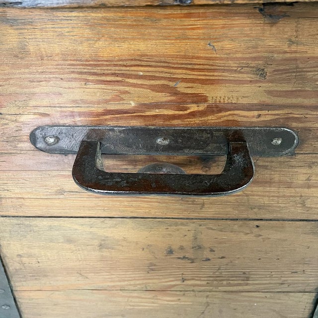 Italian Chest in Wood and Metal, 1930s For Sale - Image 18 of 18