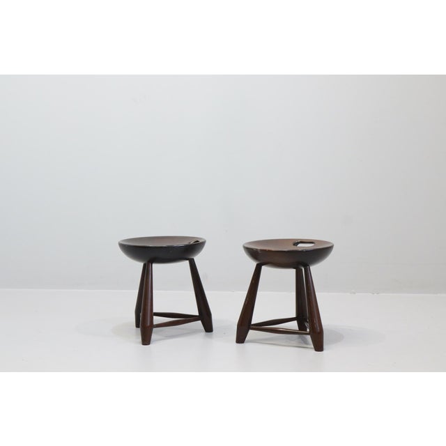 Mocho Stools in Brazilian Walnut by Sergio Rodrigues, 1960s, Set of 2 For Sale - Image 15 of 16
