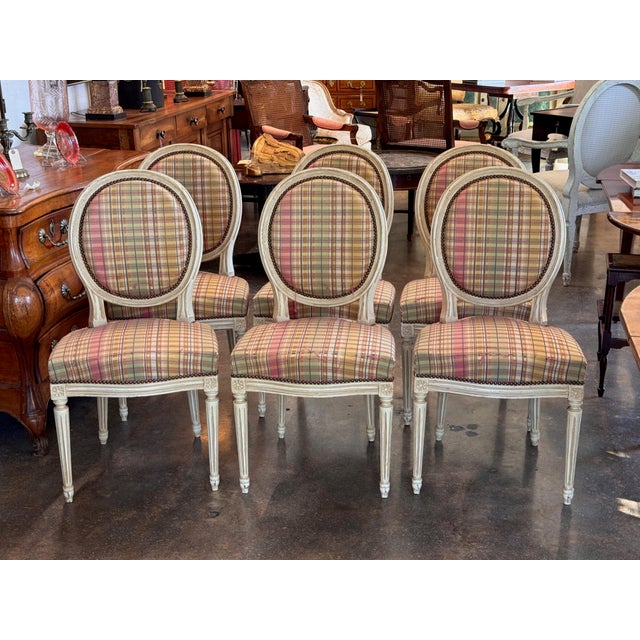 French Set of Six Vintage French Painted Dining Chairs For Sale - Image 3 of 10