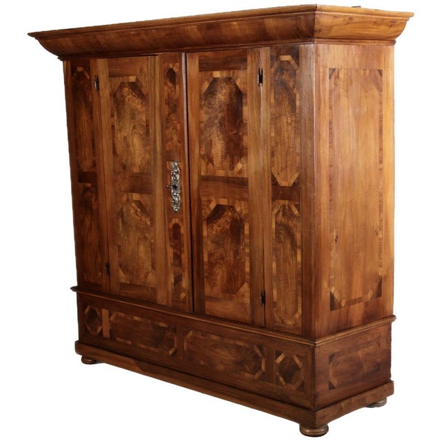 Baroque Antique Baroque Cabinet in Walnut with Iron Lock, 1760 For Sale - Image 3 of 18