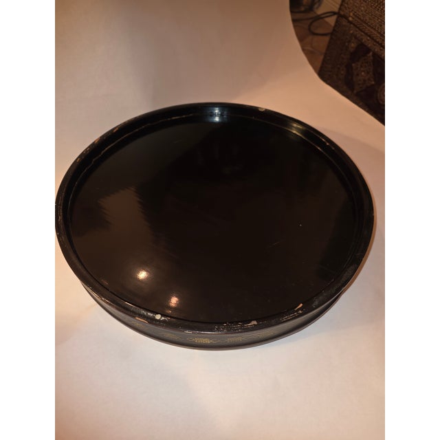 1920s Early 20th Century Japanese Lacquered Storage Box For Sale - Image 5 of 17