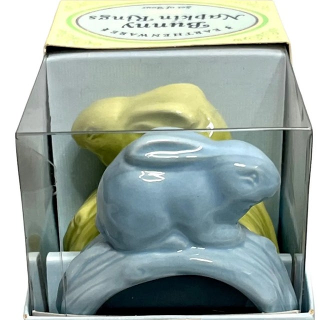These 4 earthenware Williams Sonoma bunny napkin rings will add pizazz to any spring or Easter table. The bright pastels...