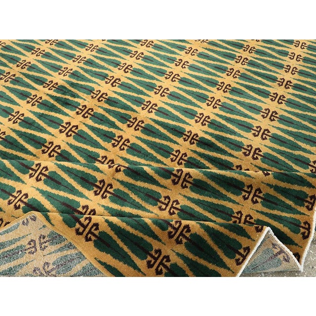 Galerie Shabab Collection Mid-20th Century Handmade Turkish Art Deco Room Size Carpet in Green and Gold For Sale - Image 9 of 10