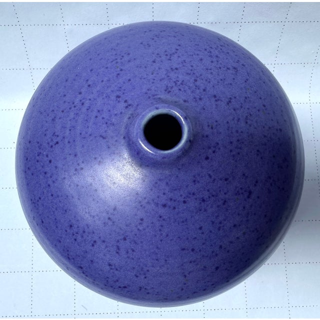 Mid-Century Modern 1970s Mid Century Modern Otto & Vivika Heino Studio Pottery Vase For Sale - Image 3 of 6