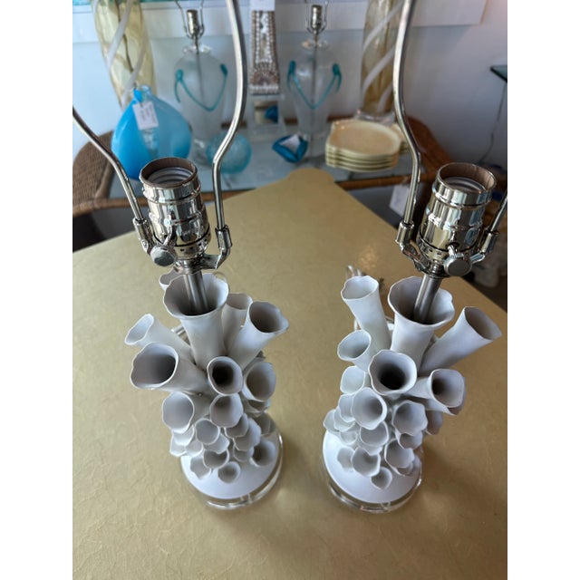 White Vintage Pair Porcelain Faux Coral Tubes Table Lamps Lucite Base Newly Wired For Sale - Image 8 of 13