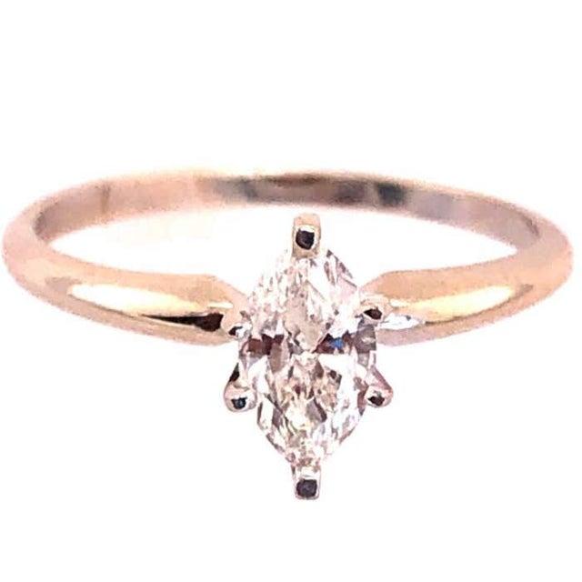 14 Karat White Gold Diamond Engagement Ring For Sale In New York - Image 6 of 9