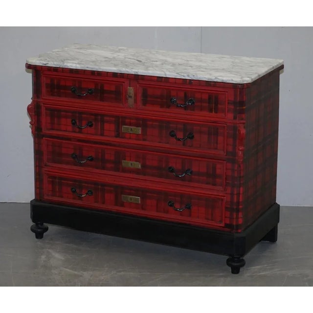 Victorian Chest of Drawers with Scottish Tartan Wrap & Marble Top For Sale - Image 3 of 18