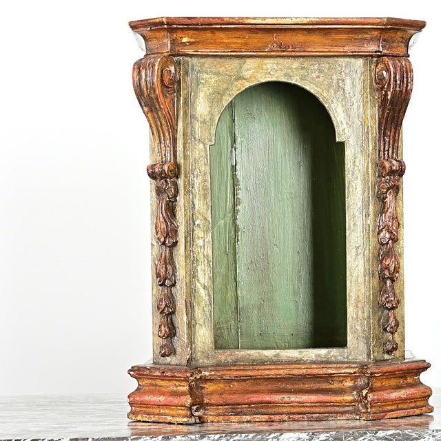 Portuguese 18th Century Polychrome Parcel Gilt Altar For Sale - Image 4 of 11