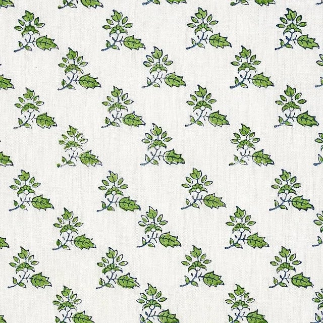 Sample - Schumacher Torbay Hand Blocked Print Fabric in Green For Sale