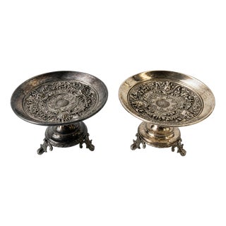 Small Silver Plated Fruit Bowls, Set of 2 For Sale